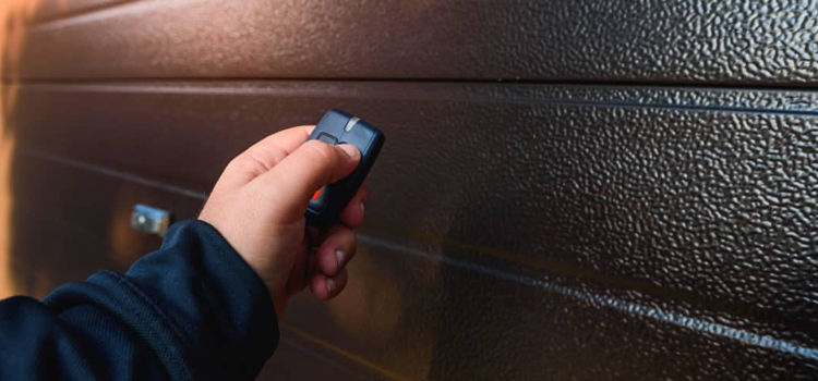 automatic door opener with remote control in Hermosa Beach